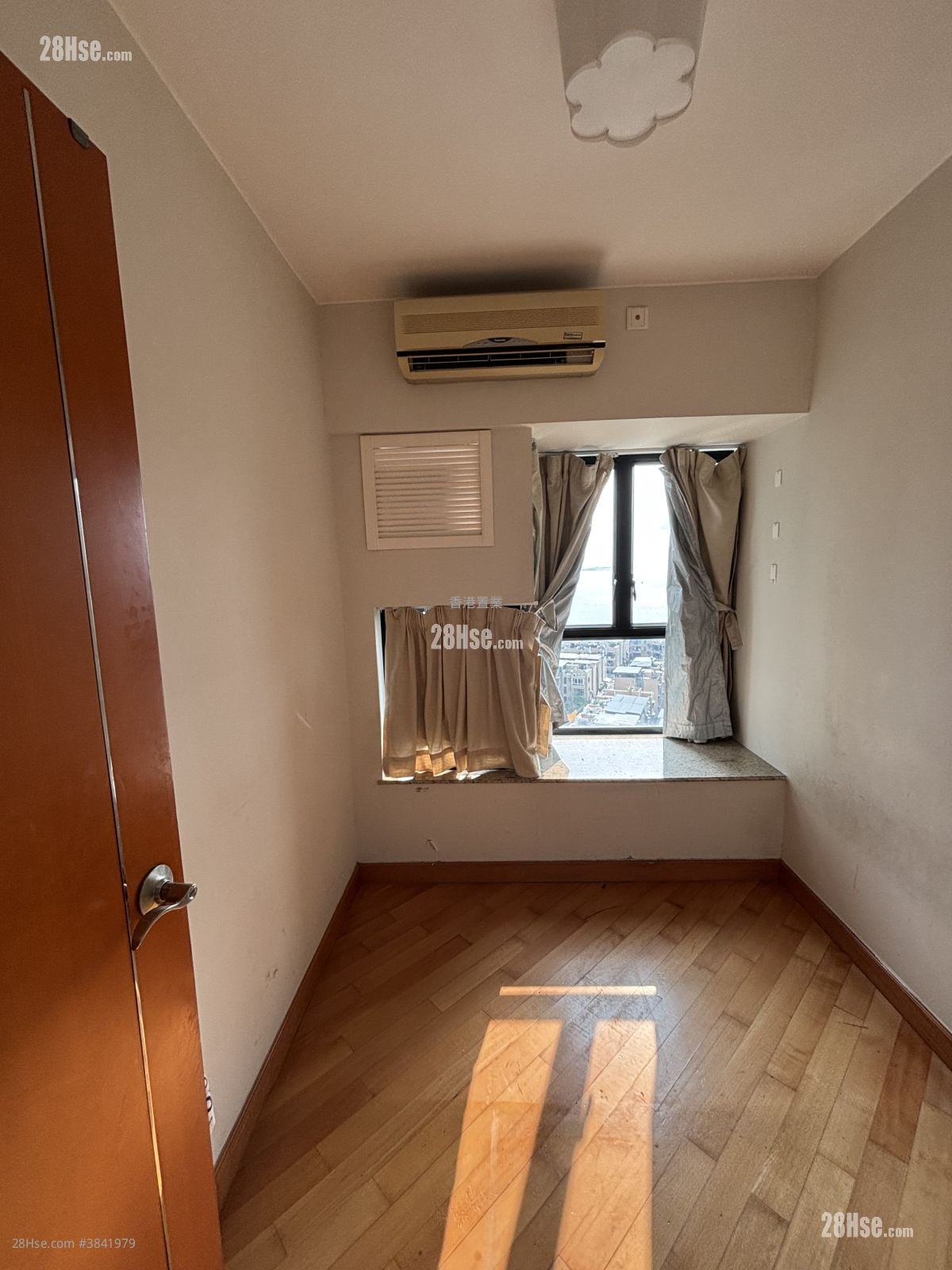 Park Island Rental 3 Bedrooms , 1 Bathroom 617 ft²