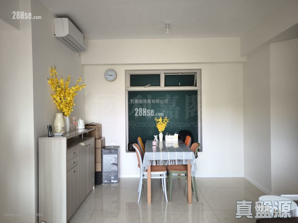 The Beaumount Sell 3 Bedrooms 694 ft²