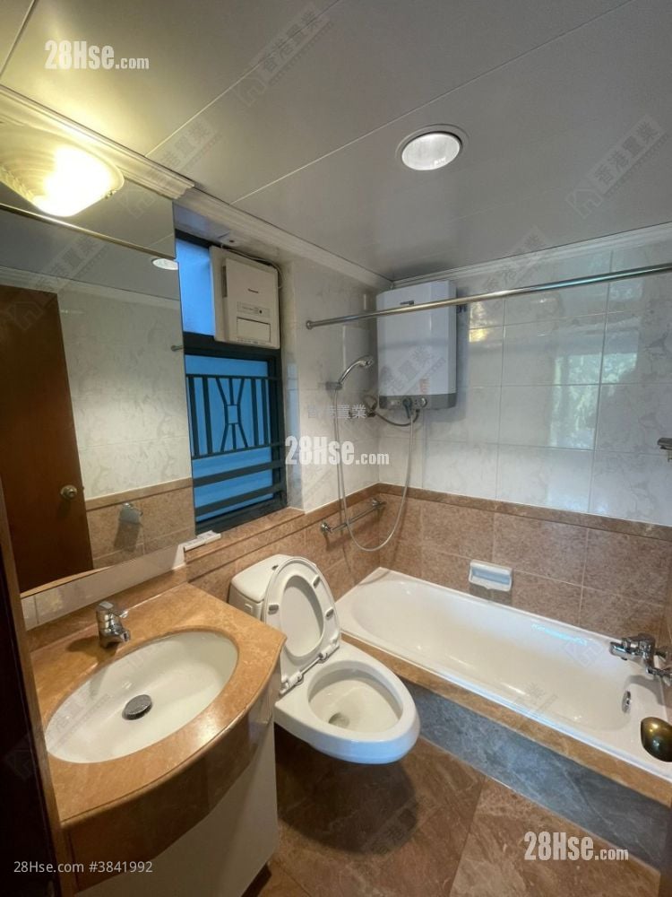 The Metro City Sell 3 Bedrooms , 2 Bathrooms 644 ft²