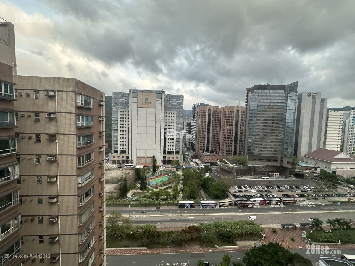翠湖花园 售盘 3 房 , 2 浴室 908 平方尺