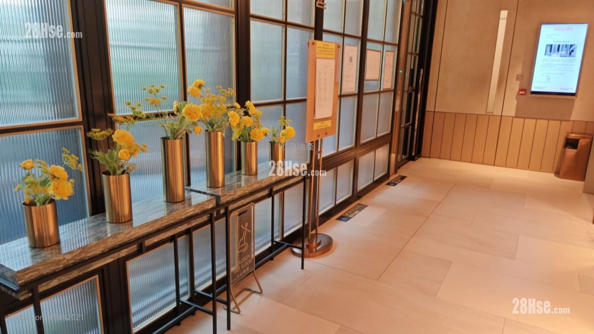 One Soho Rental 1 Bedroom , 1 Bathroom 320 ft²