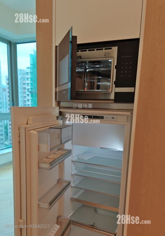 One Soho Rental 1 Bedroom , 1 Bathroom 320 ft²