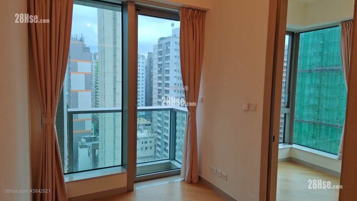 One Soho Rental 1 Bedroom , 1 Bathroom 320 ft²