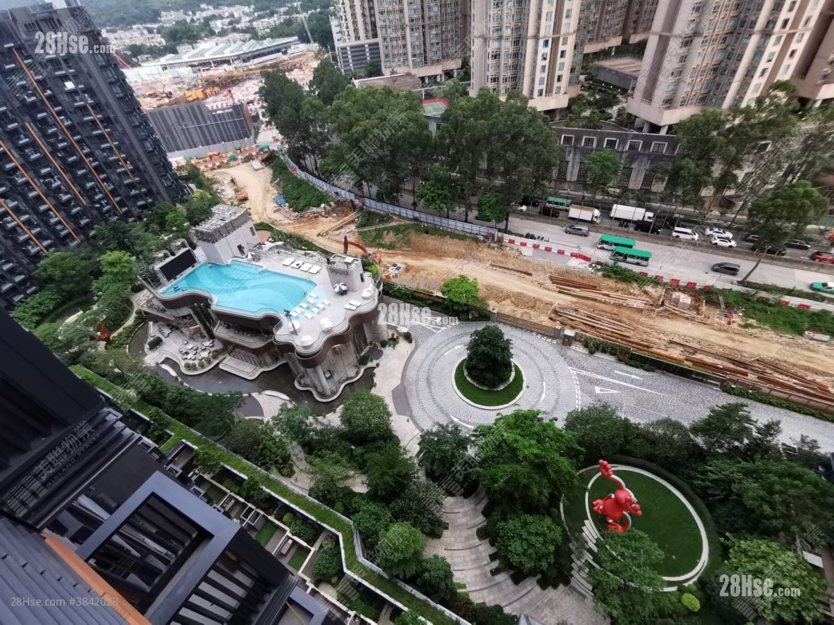 One Innovale Rental 2 Bedrooms , 2 Bathrooms 457 ft²