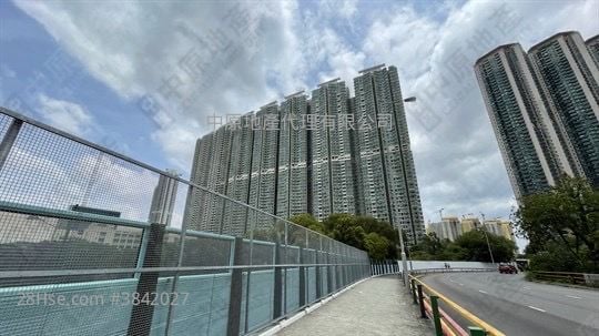 藍天海岸 售盤 1 房 399 平方呎