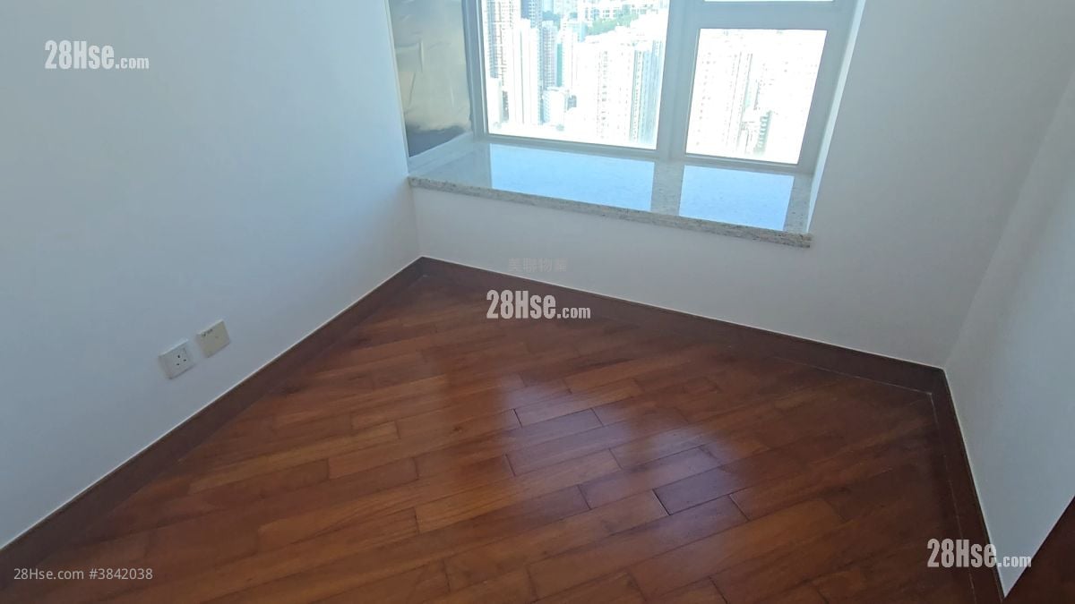 The Coronation Rental 2 Bedrooms , 2 Bathrooms 660 ft²