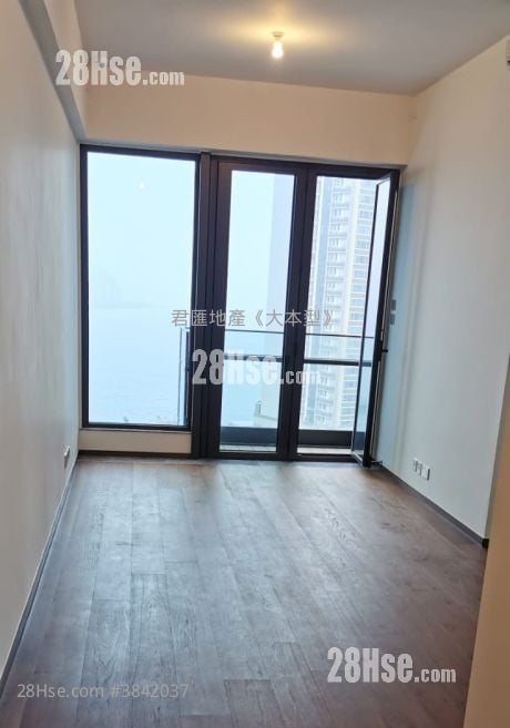 Maya Rental 3 Bedrooms , 1 Bathroom 627 ft²