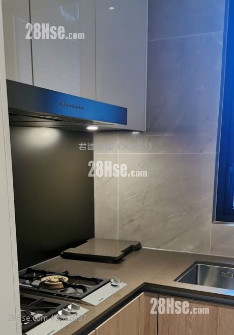 Maya Rental 3 Bedrooms , 1 Bathroom 627 ft²