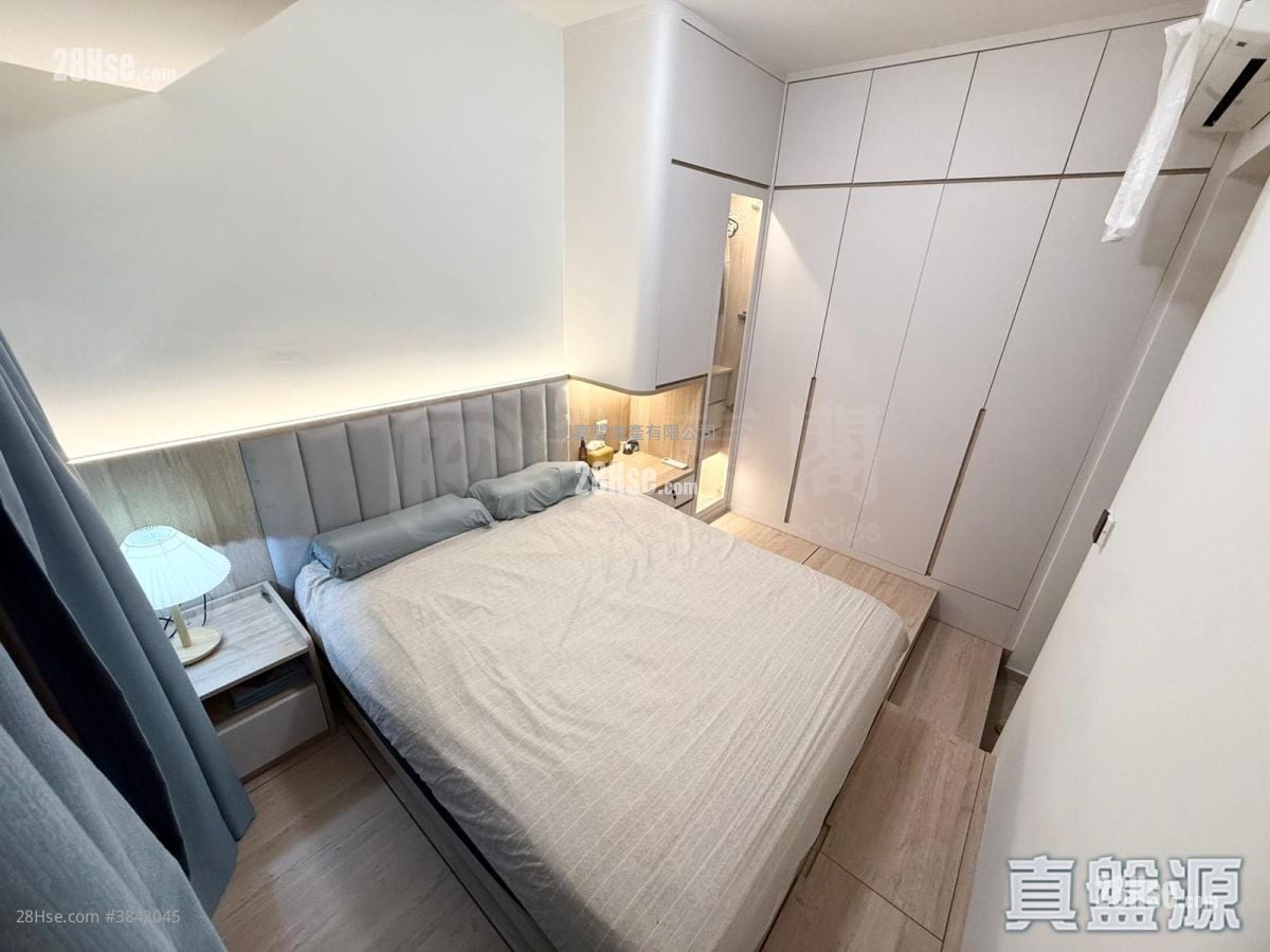 Lp10 Sell 2 Bedrooms 488 ft²
