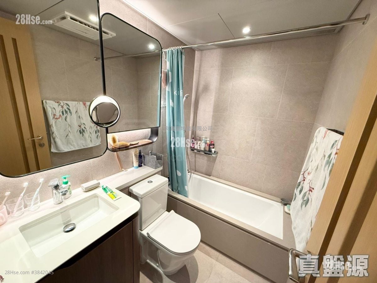 Lp10 Sell 2 Bedrooms 488 ft²