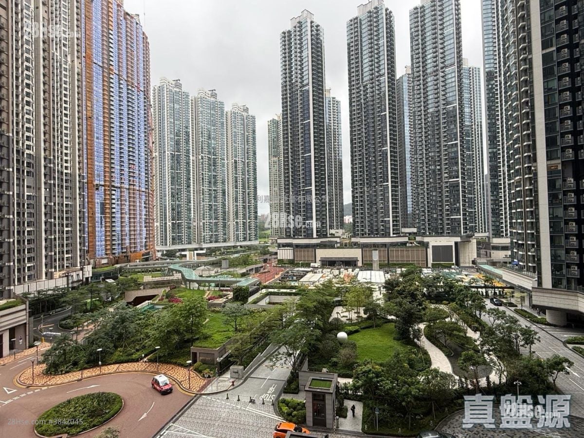 Lp10 Sell 2 Bedrooms 488 ft²