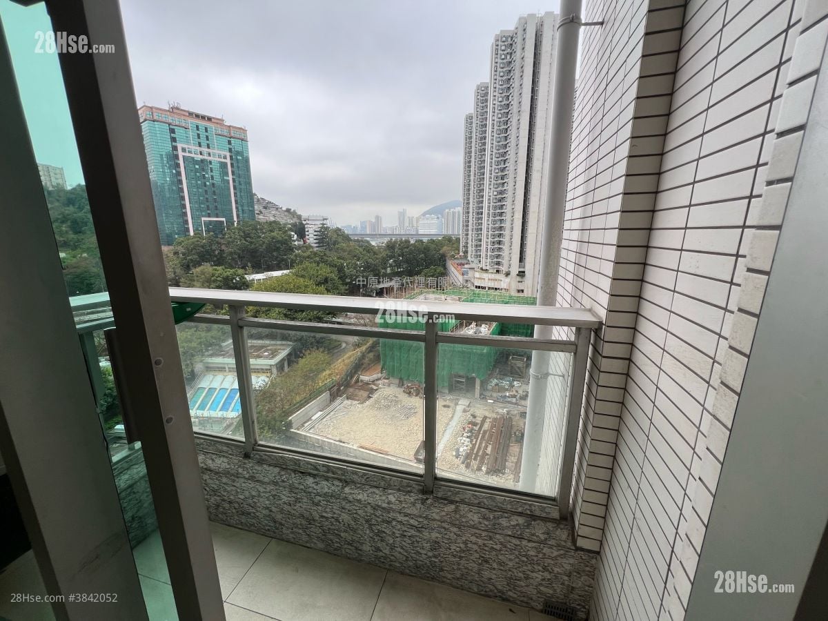 City Point Rental 3 Bedrooms , 2 Bathrooms 660 ft²