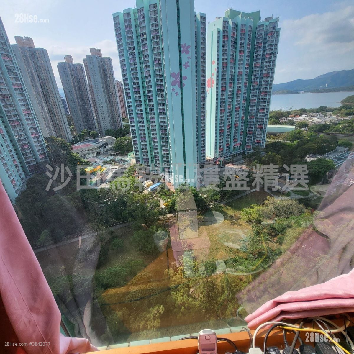 翠拥华庭 售盘 3 房 , 2 浴室 681 平方尺