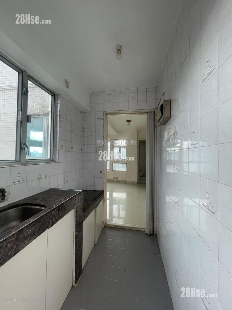 Dragon Glory Mansion Sell 1 Bathroom 220 ft²