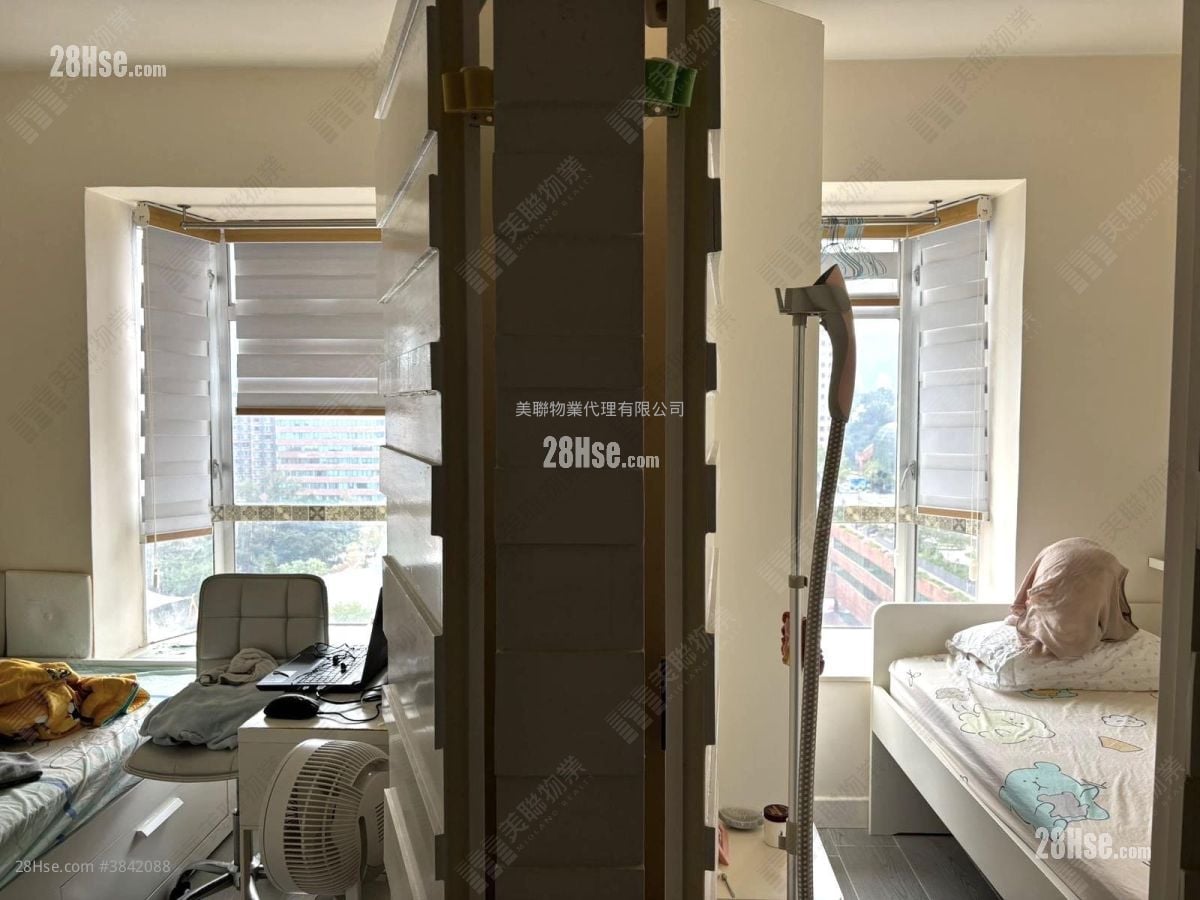 Shatin Centre Sell 2 Bedrooms , 1 Bathroom 288 ft²