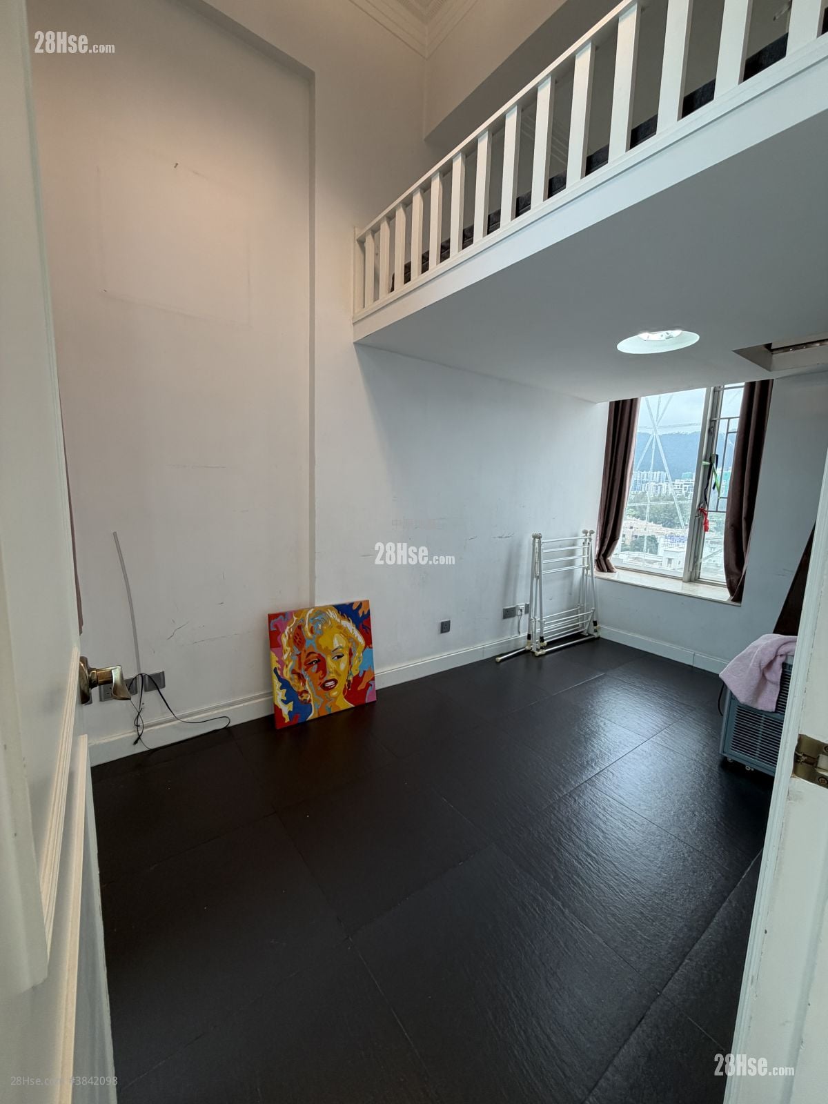 University Court Sell 4 Bedrooms , 4 Bathrooms 1,797 ft²