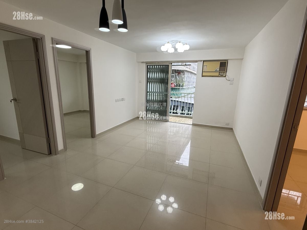 Village Rental 3 Bedrooms , 1 Bathroom