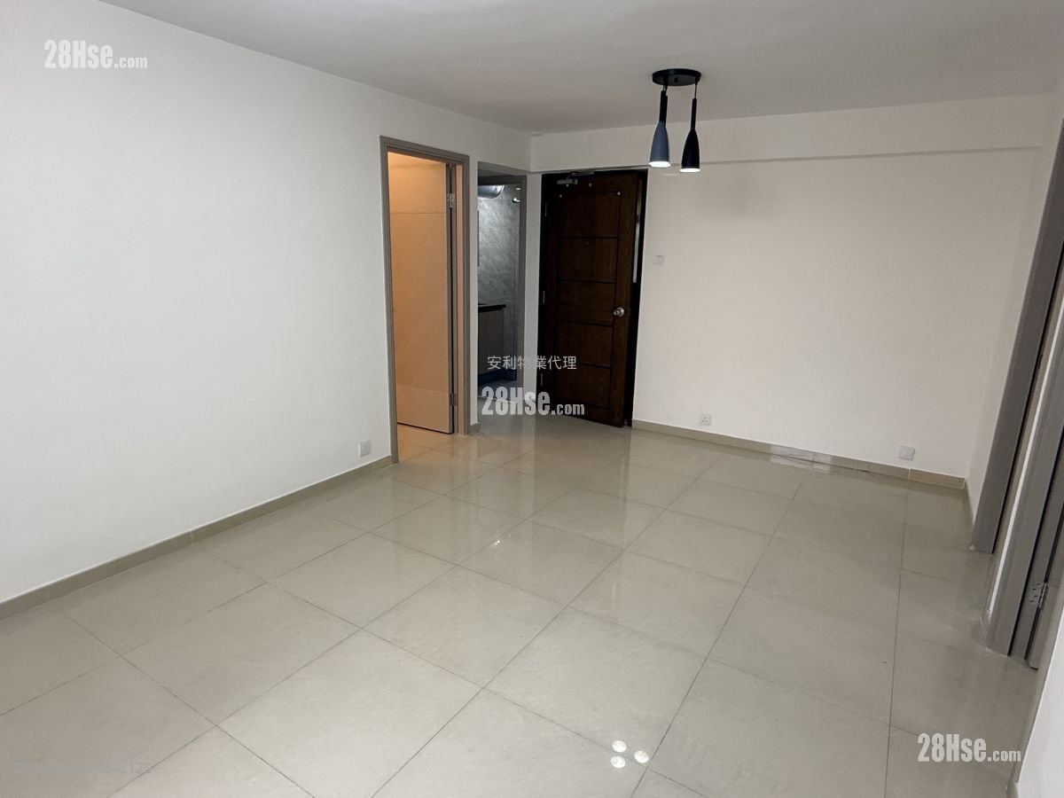 Village Rental 3 Bedrooms , 1 Bathroom