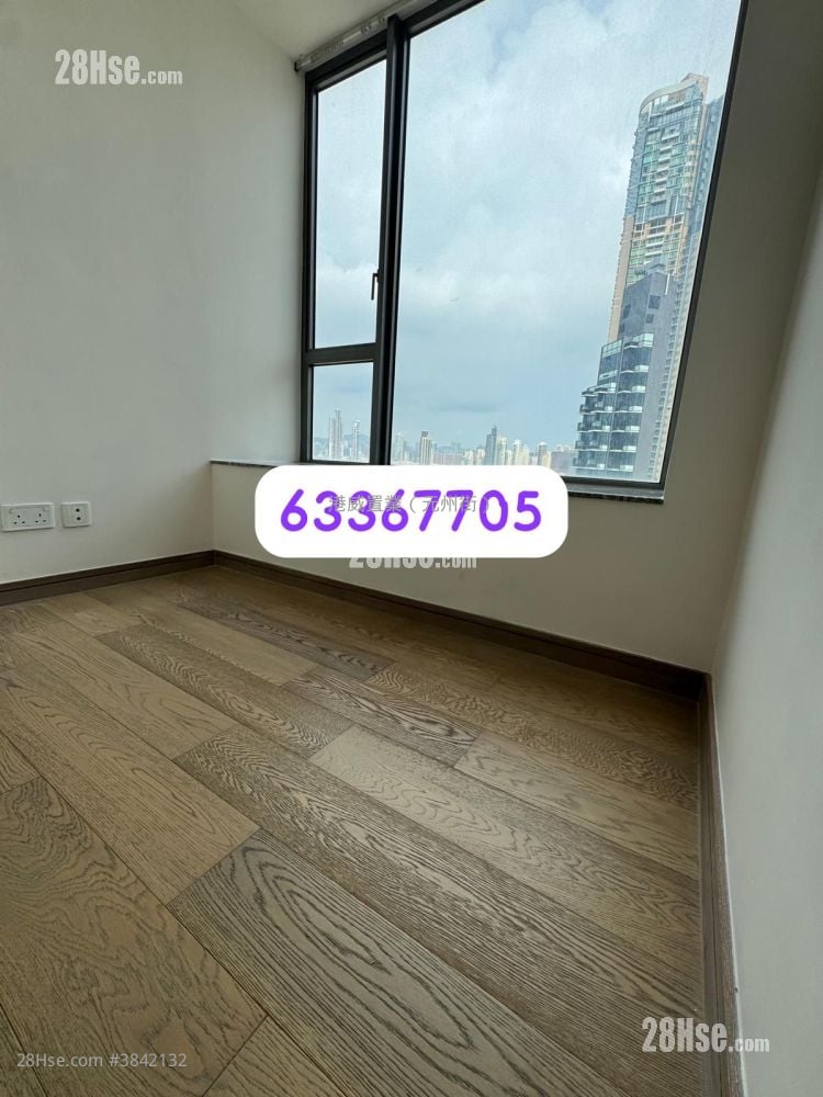 Park One Sell 3 Bedrooms , 1 Bathroom 418 ft²