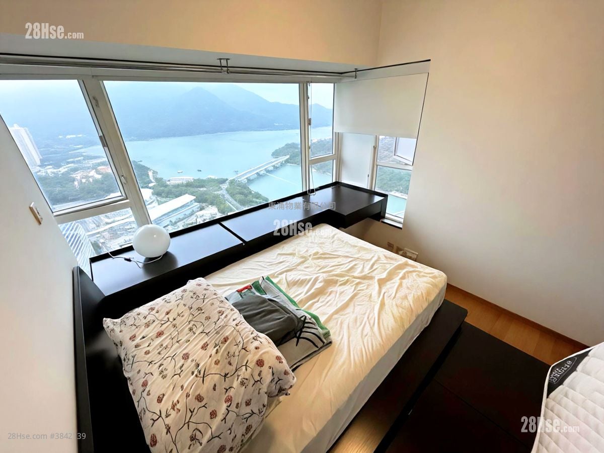 Seaview Crescent Sell 2 Bedrooms , 1 Bathroom 516 ft²