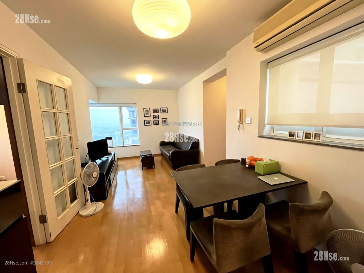 Seaview Crescent Sell 2 Bedrooms , 1 Bathroom 516 ft²