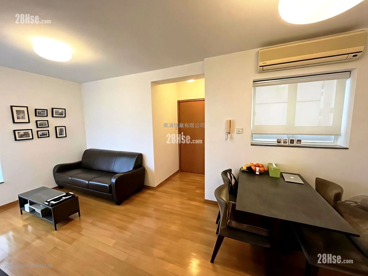 Seaview Crescent Sell 2 Bedrooms , 1 Bathroom 516 ft²