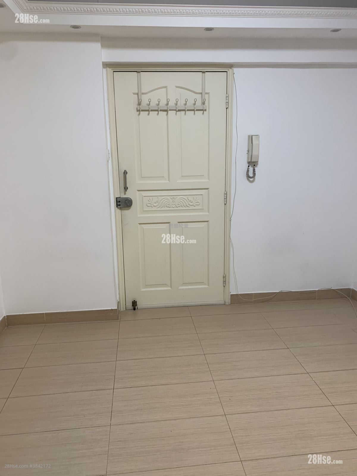King Man Court Sell 2 Bedrooms , 1 Bathroom 526 ft²