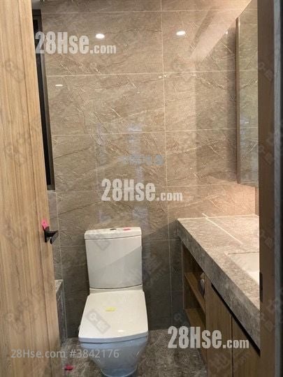 Centra Horizon Sell 3 Bedrooms 1,022 ft²