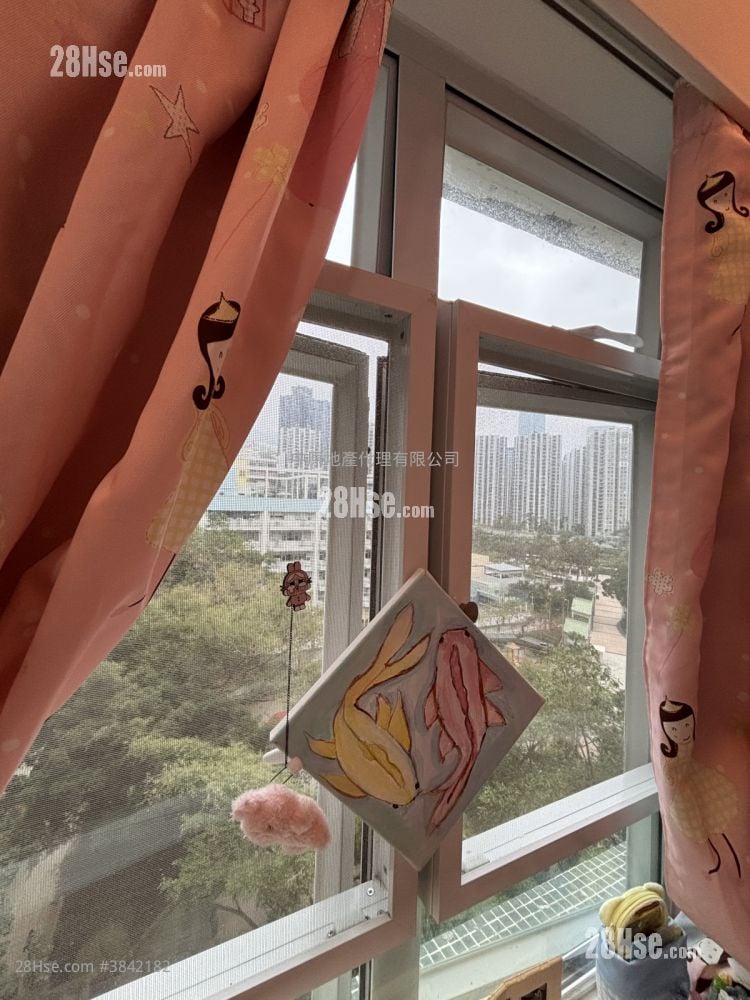 Lei King Wan Sell 3 Bedrooms , 2 Bathrooms 536 ft²