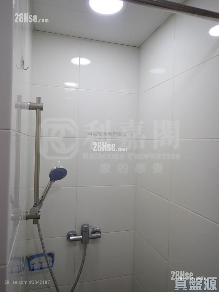 美孚新邨 售盘 3 房 , 2 浴室 662 平方尺