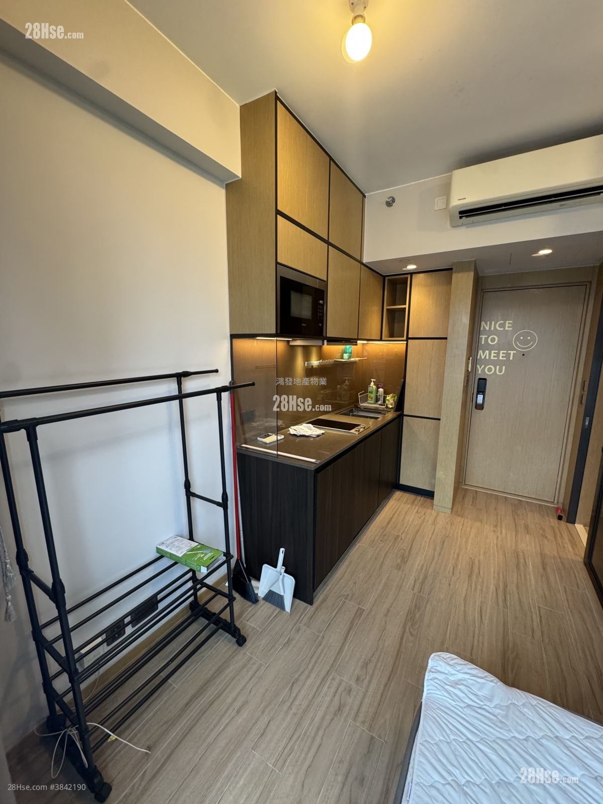 Cetus Square Mile Rental Studio , 1 Bathroom 193 ft²
