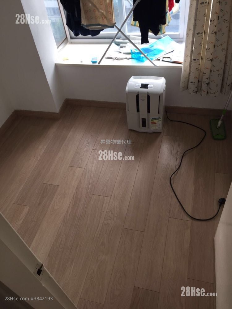 Bailey Garden Rental 3 Bedrooms , 1 Bathroom 476 ft²