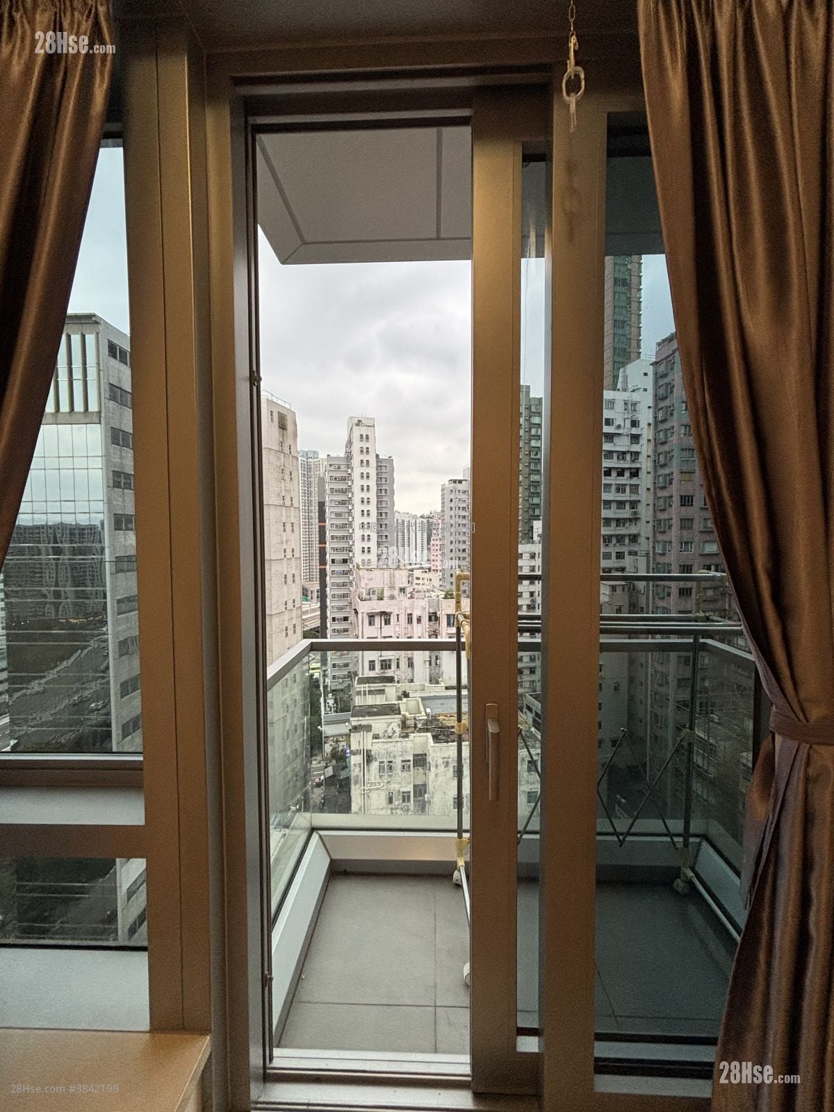 Island Residence Rental 2 Bedrooms , 1 Bathroom 543 ft²