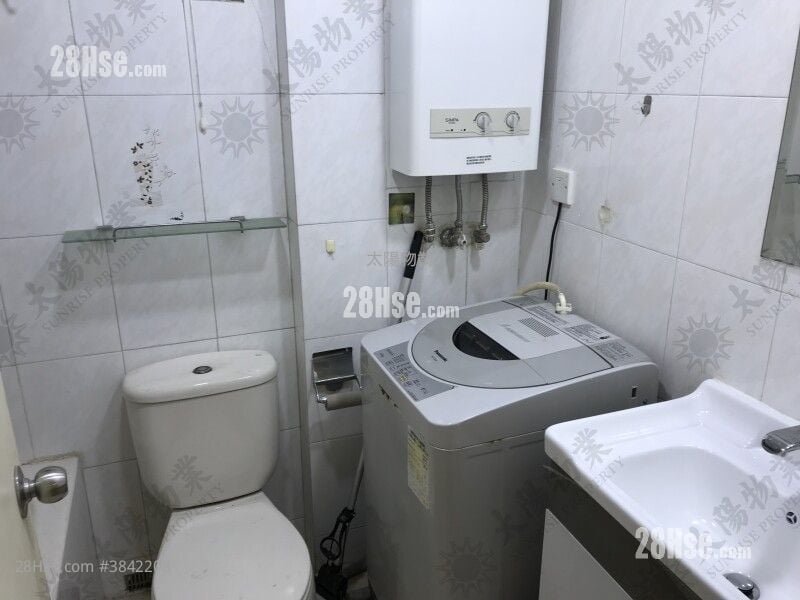 Whampoa Garden Sell 2 Bedrooms 389 ft²