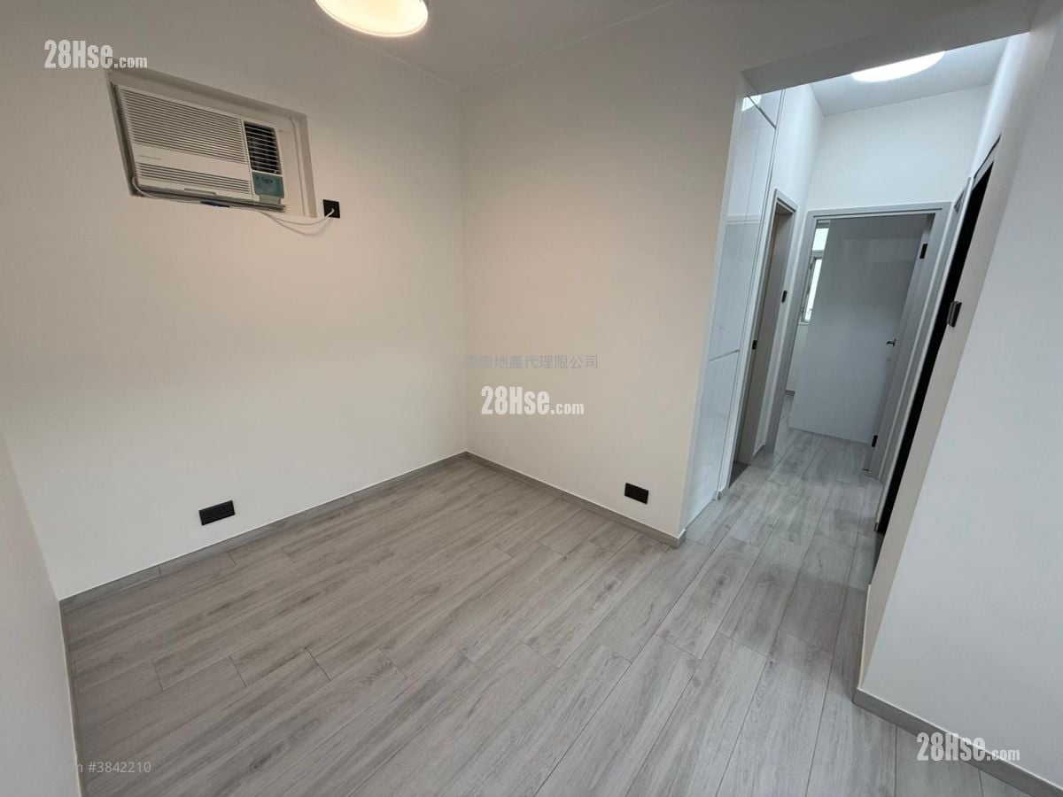 Allway Garden Sell 3 Bedrooms , 1 Bathroom 536 ft²