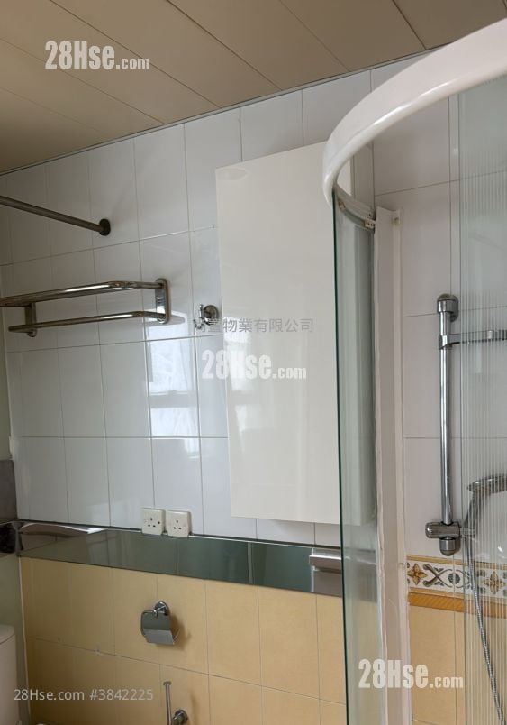 Nam Wing Building Sell 1 Bedroom , 1 Bathroom 308 ft²