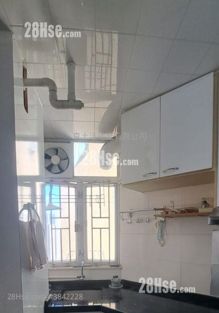 Ka Tin Court Rental 2 Bedrooms , 1 Bathroom 469 ft²