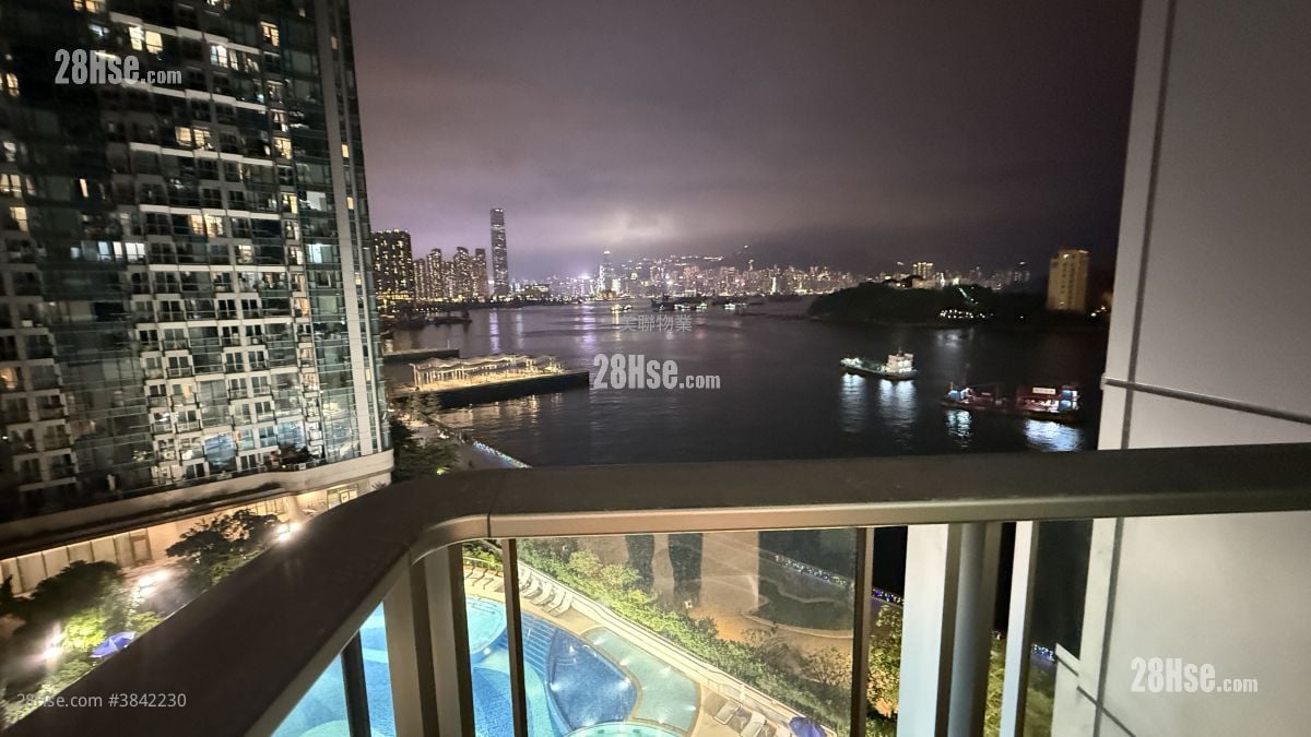 Grand Victoria Rental 797 ft²