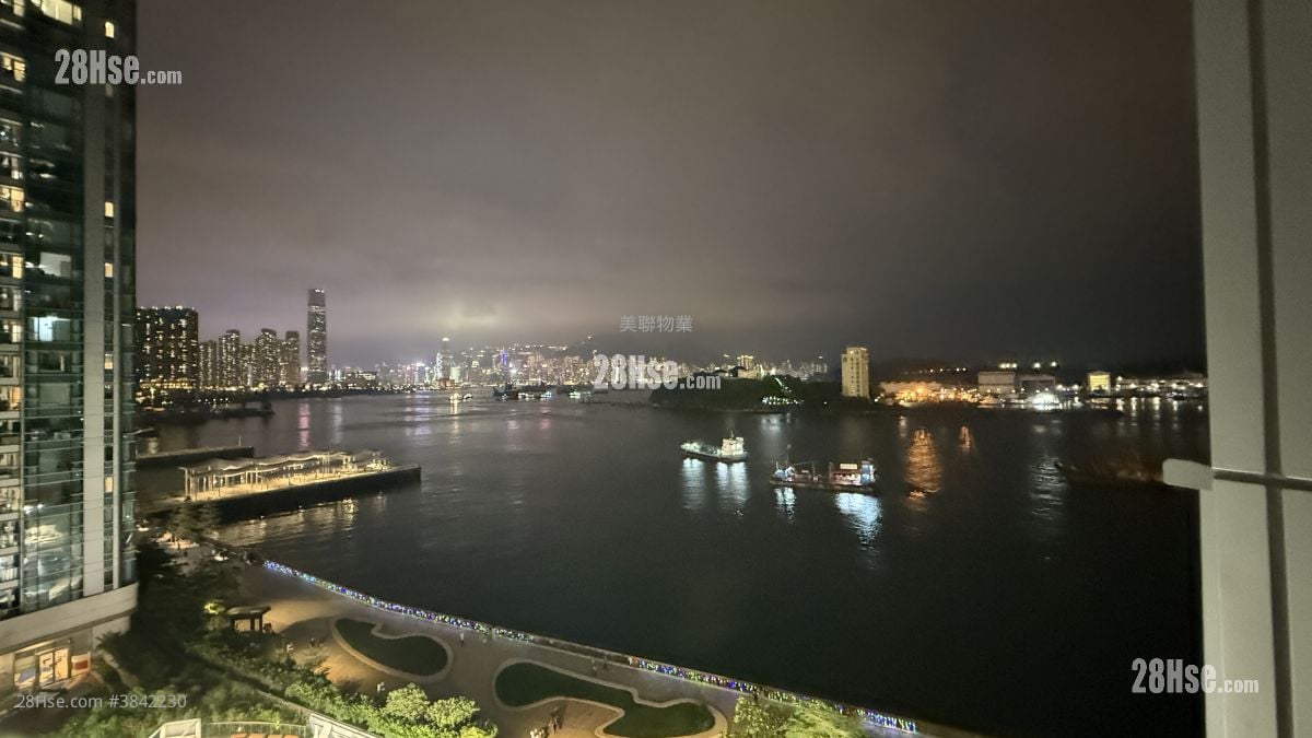 Grand Victoria Rental 797 ft²