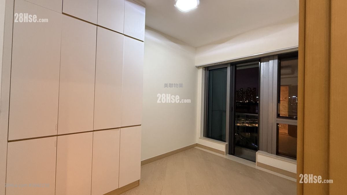 Grand Victoria Rental 797 ft²
