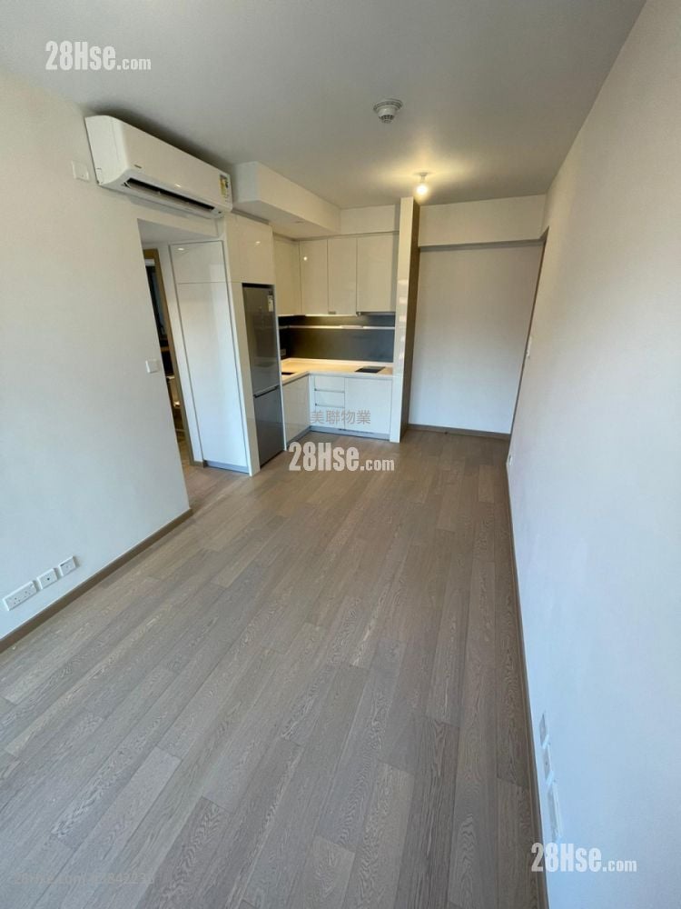 Solaria Sell 2 Bedrooms 455 ft²