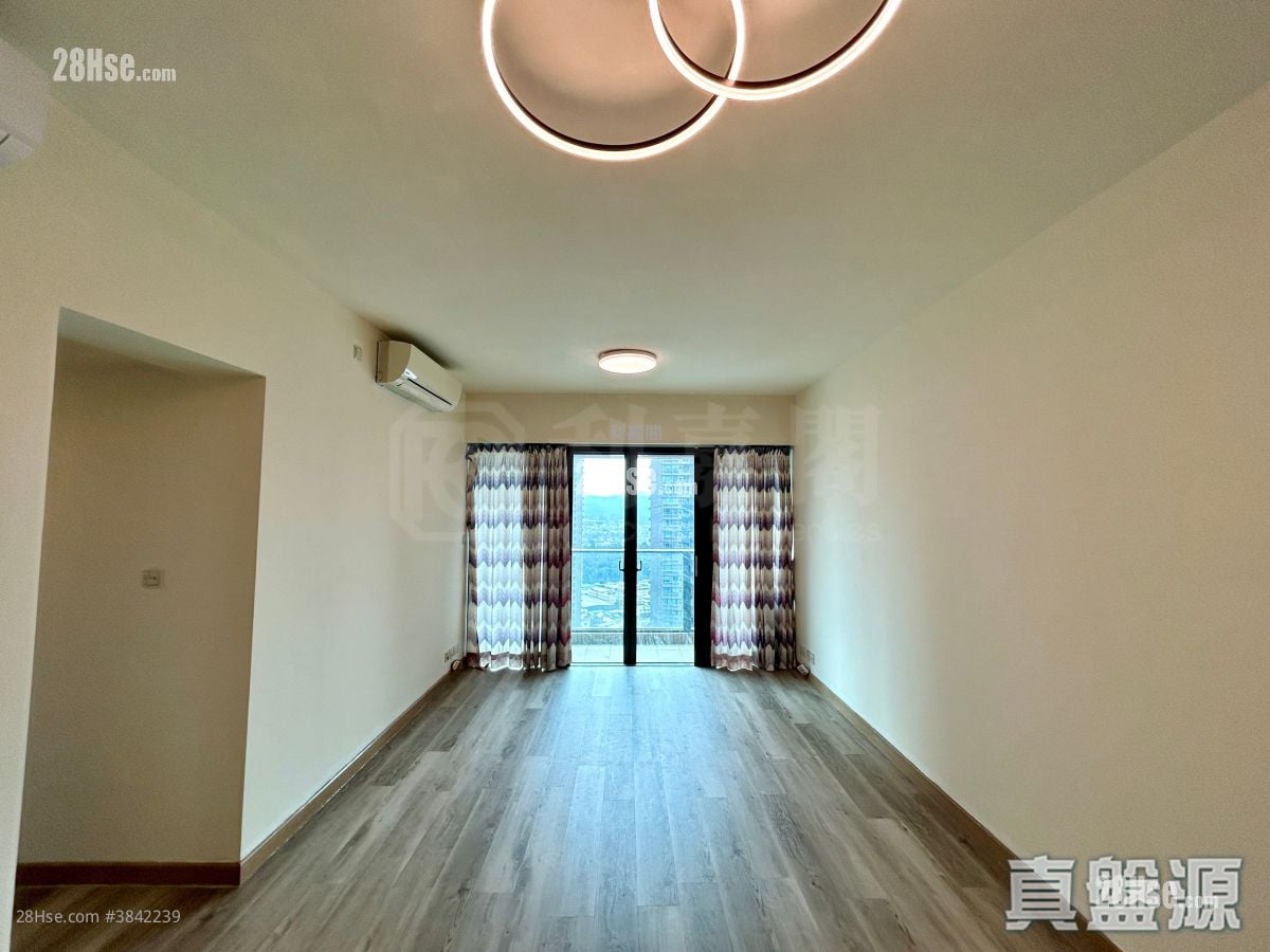 Yoho Midtown Sell 4 Bedrooms 1,029 ft²