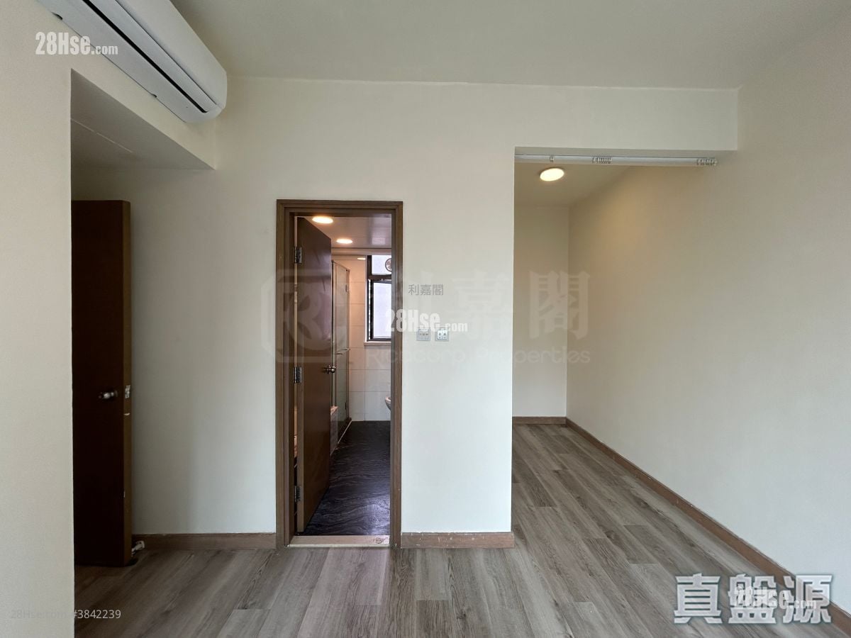 Yoho Midtown Sell 4 Bedrooms 1,029 ft²