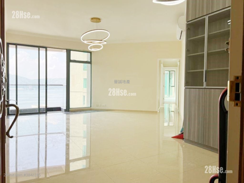 Royal Sea Crest Sell 4 Bedrooms , 3 Bathrooms 1,086 ft²