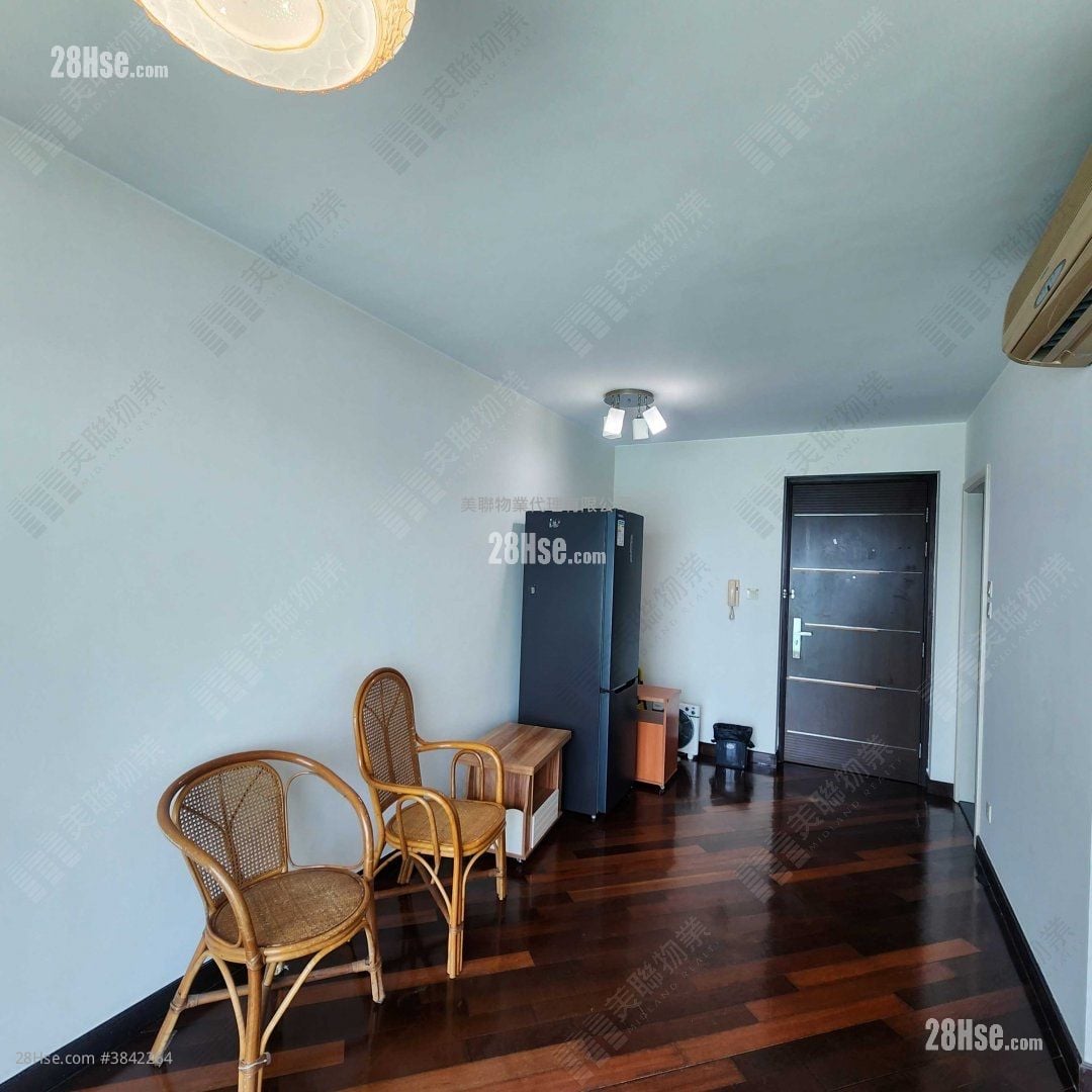 Anglers' Bay Sell 2 Bedrooms 469 ft²