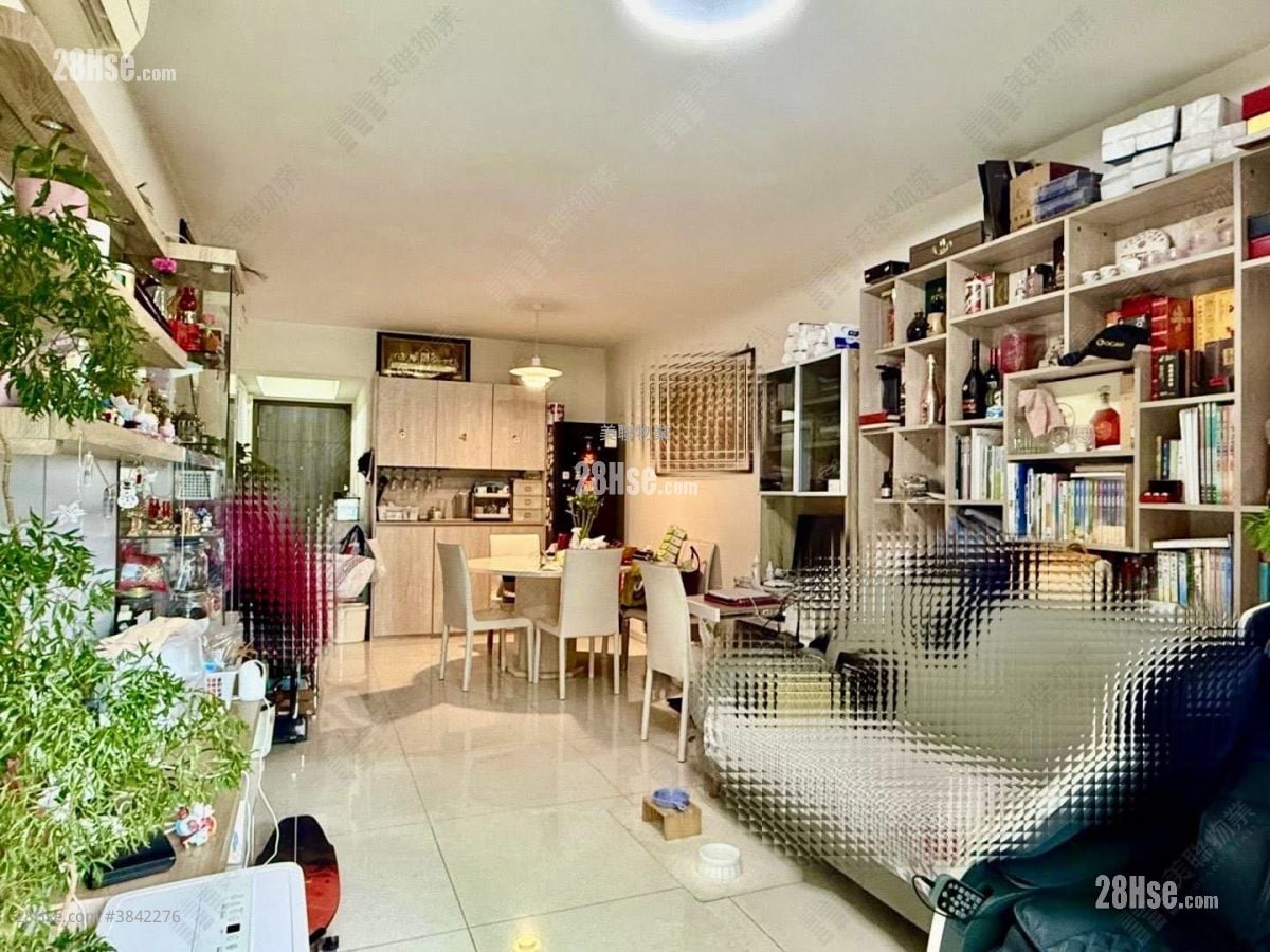 City Point Sell 4 Bedrooms 902 ft²