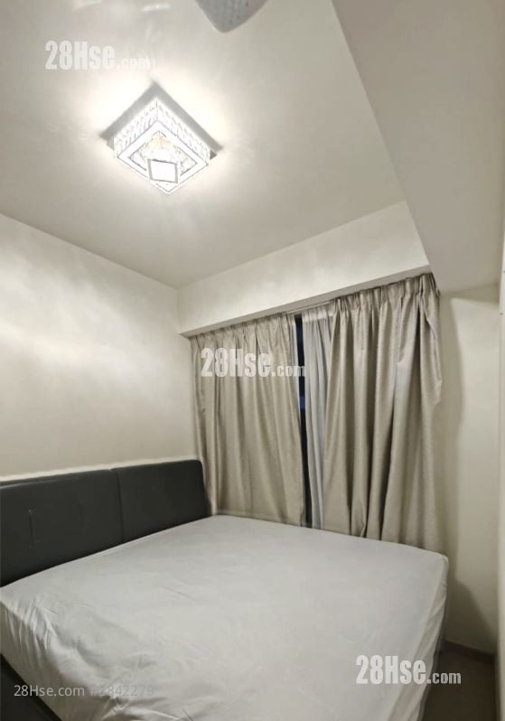 Solaria Rental 2 Bedrooms , 1 Bathroom 519 ft²