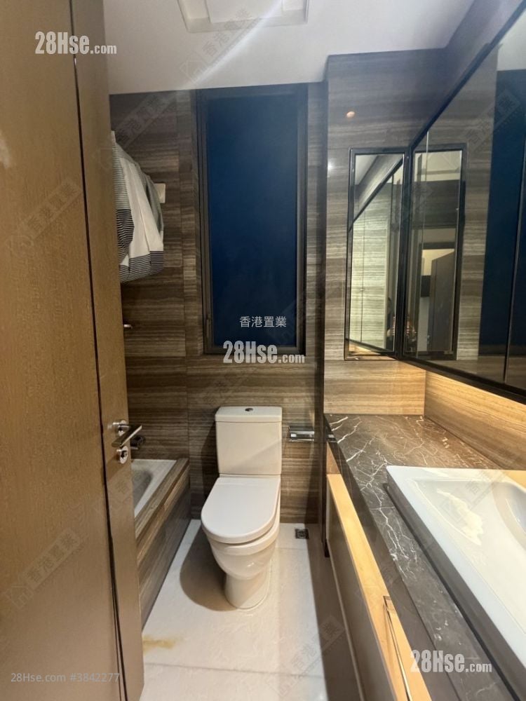 The Austin Rental 3 Bedrooms , 2 Bathrooms 991 ft²