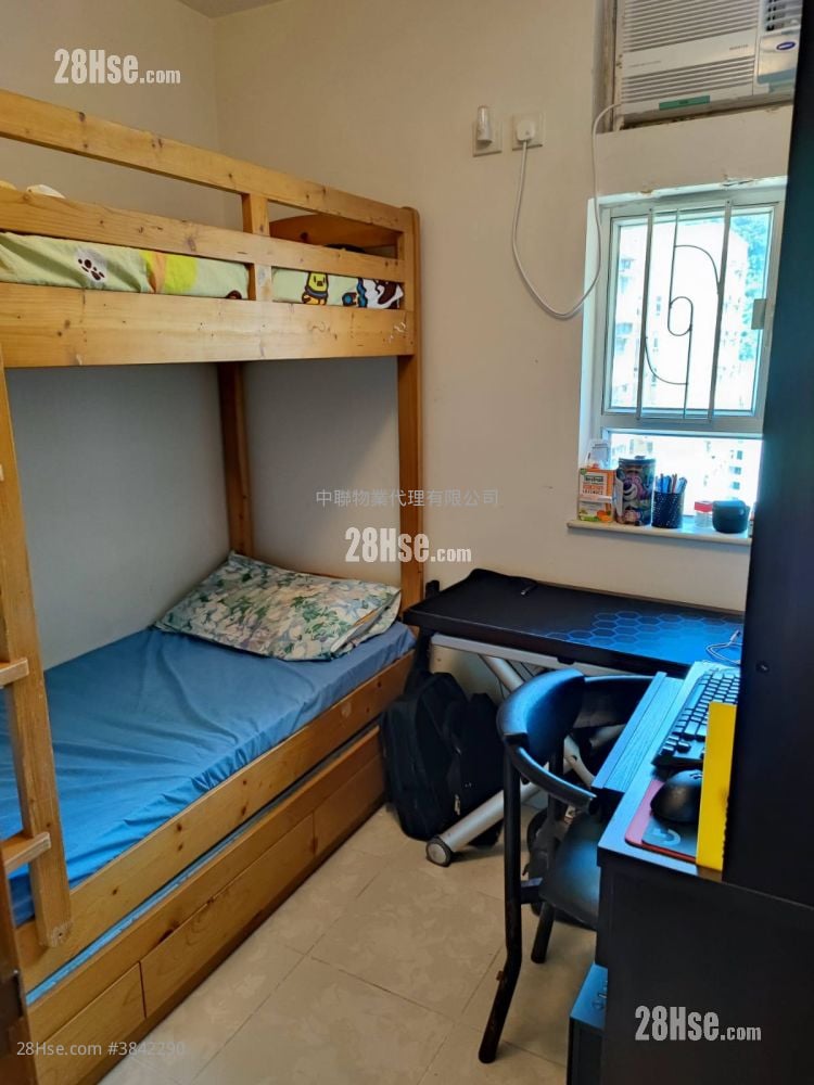 Ka Tin Court Sell 3 Bedrooms , 1 Bathroom 504 ft²