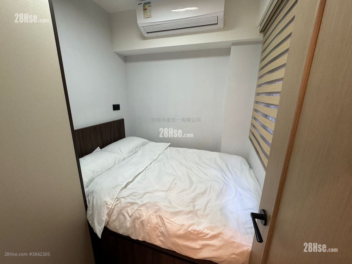 9-11 Staunton Street Rental 2 Bedrooms , 1 Bathroom 300 ft²